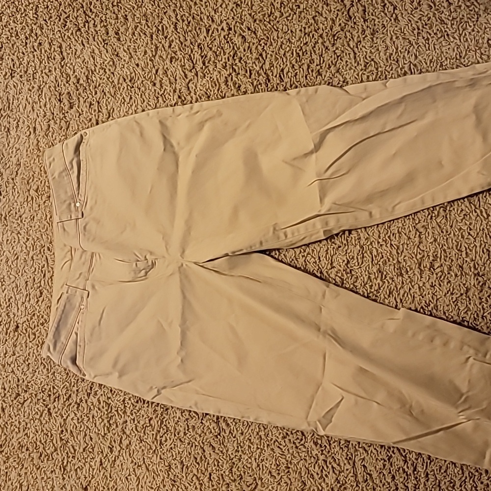 Jones Sport Khaki, Size 10